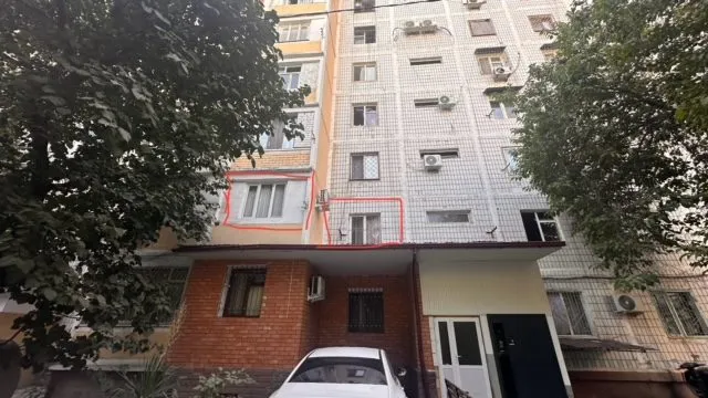 Ko`p qavatli uydagi xonadon